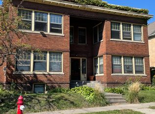 2126 Harriet Ave S, Minneapolis, MN 55405