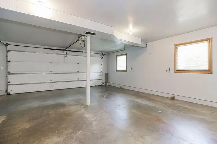 5205 W 79th St — Photo 16