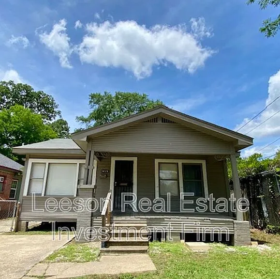 1416 Natalie St — Photo 2