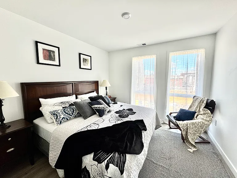 915 N Broad St #304 — Photo 8