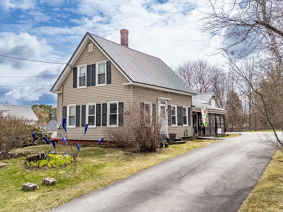 1st image of 21 Pleasant Street