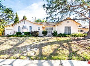 10510 Bradbury Rd, Los Angeles, CA 90064