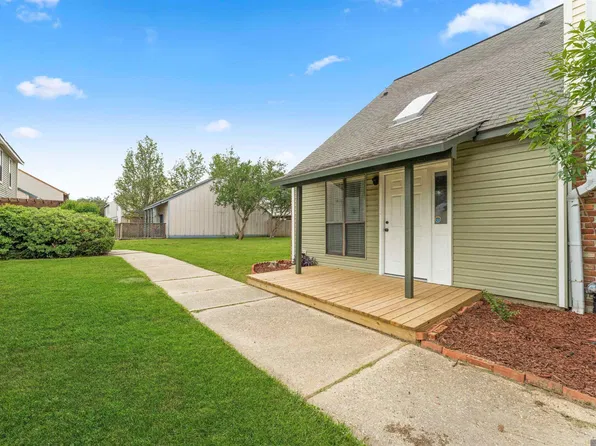 4251 Jefferson Woods Dr APT B, Baton Rouge, LA 70809