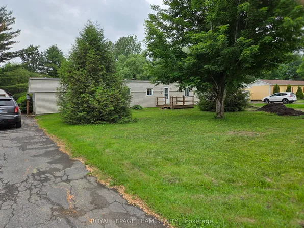 5620 Rockdale Rd #66, Ottawa, ON K0A 3H0