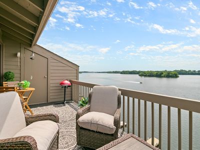 824 Cliffs Dr E #304, Ypsilanti, MI, 48198