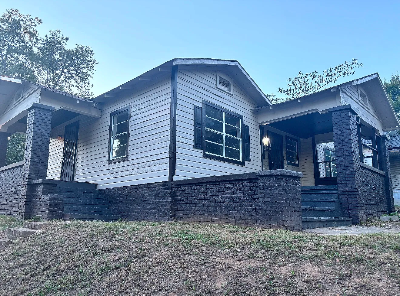 3 bed, 1211 sqft, $1,250 — Photo 1