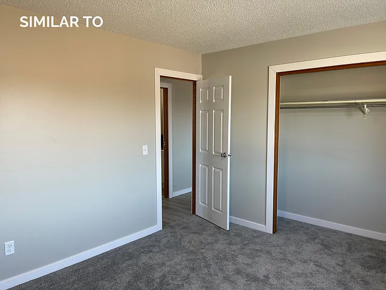 Newly Renovated 2 Bedroom Apartment on the West Side — Photo 10