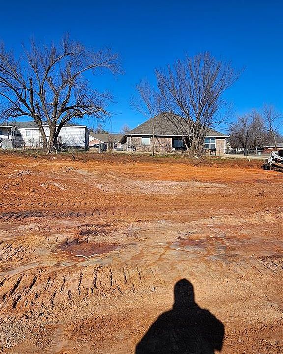 2nd image of 2465 Maupin St Lot 5-6-8