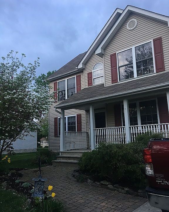 Welcome to 7 Frelinghuysen!