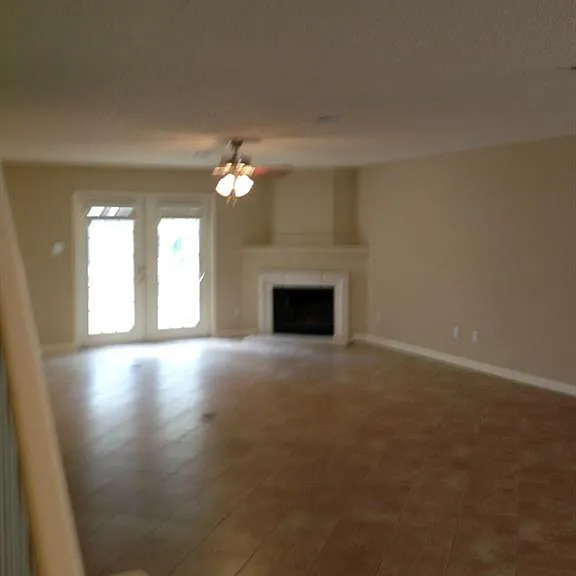1803 Marysol Trl — Photo 3