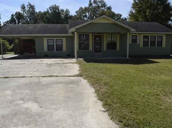113 Creole St, Belle Rose, LA 70341