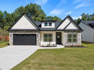 1514 Johanna Cir, Anderson, SC 29621