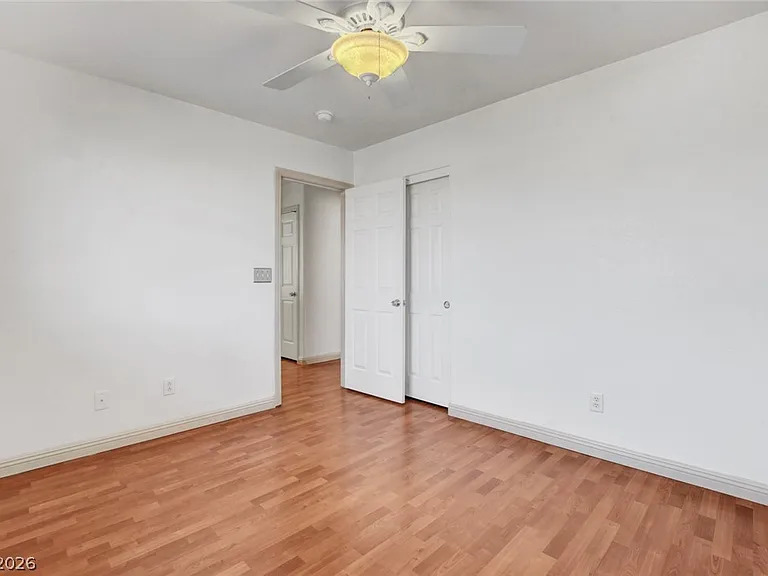 11030 Vasari Ct — Photo 37