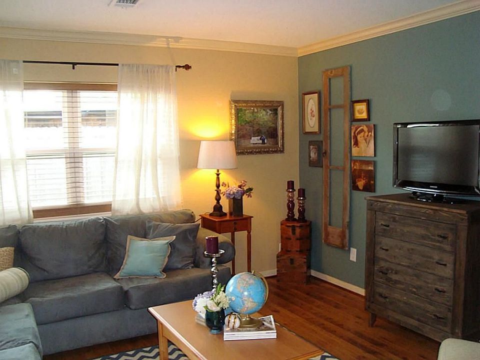 1st image of 1200 Country Place Dr