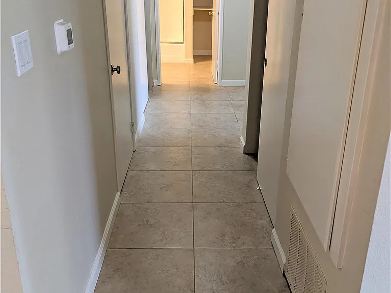 17330 Chatsworth St #9 — Photo 8