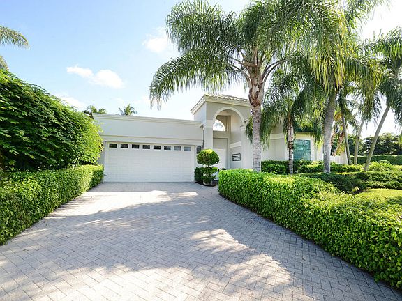 Home For Sale In Broken Sound Country Club