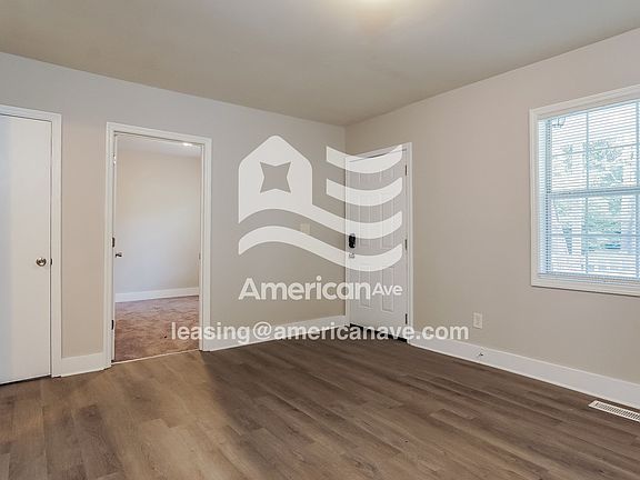 1741120_003_living_room_12800571.jpg
