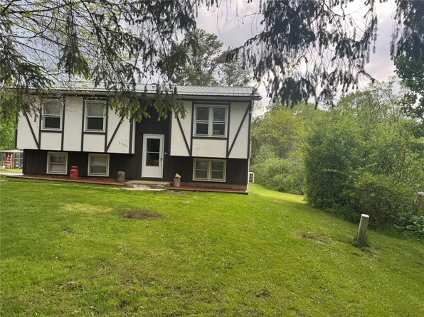 11101 Scarlet Ave, Meadville, PA 16335