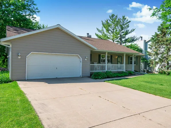 629 W Mohawk Trl, Deforest, WI 53532