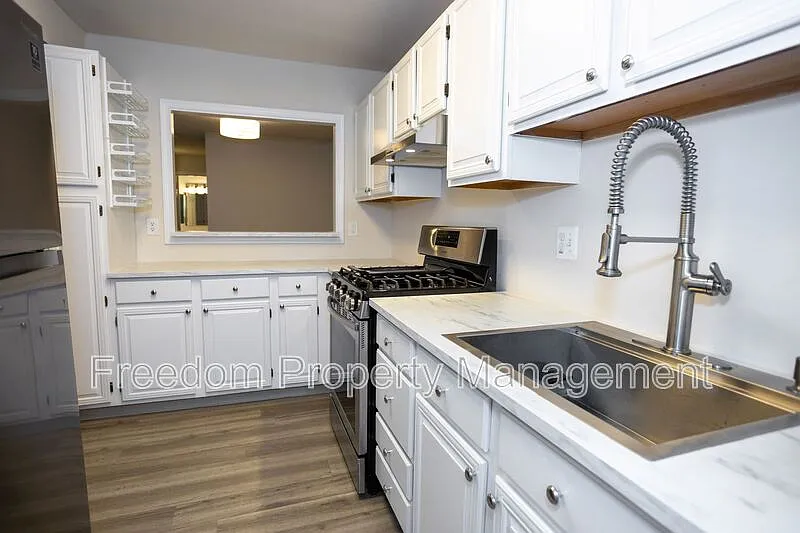 11966 Cardamom Dr