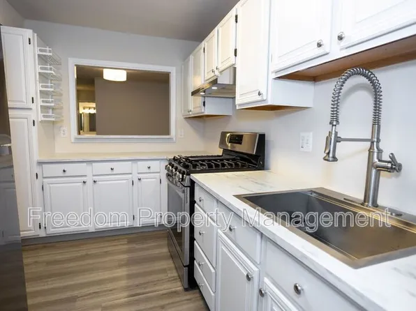 11966 Cardamom Dr, Woodbridge, VA 22192