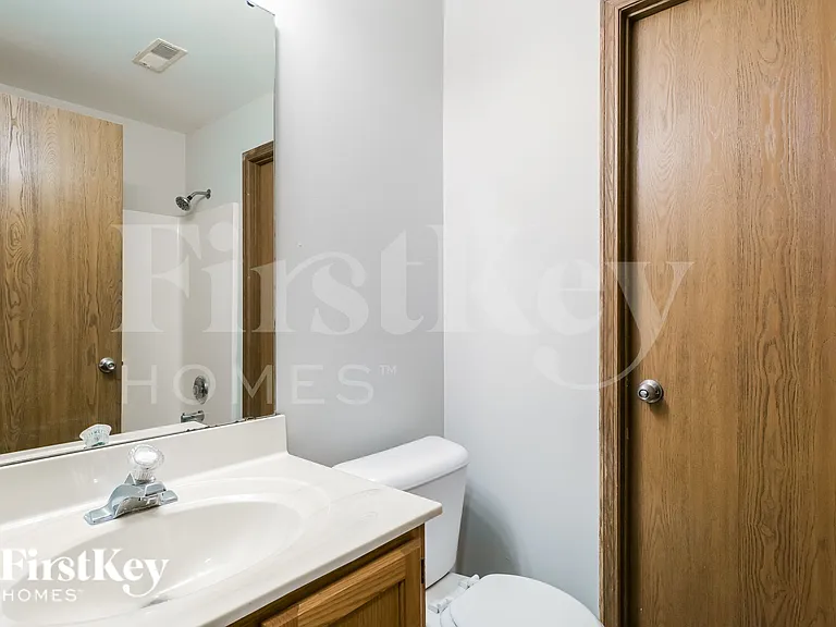 710 Tobermory Ct — Photo 12