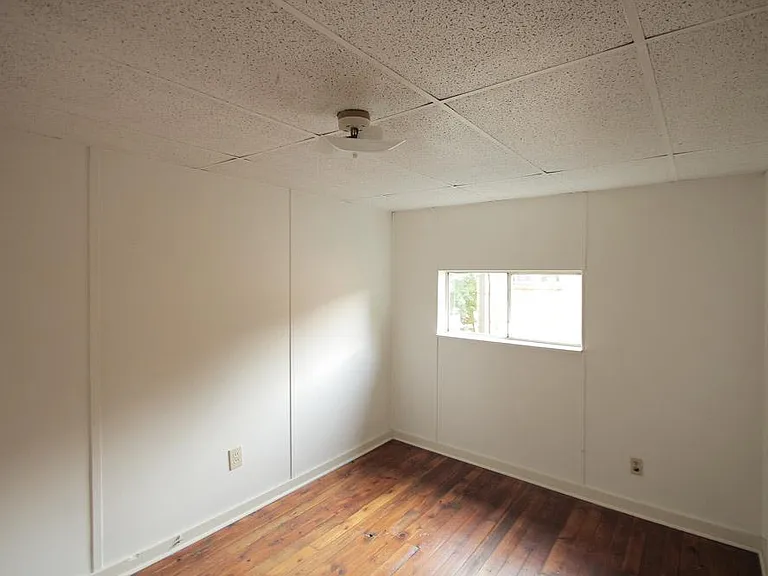 720 West St — Photo 11