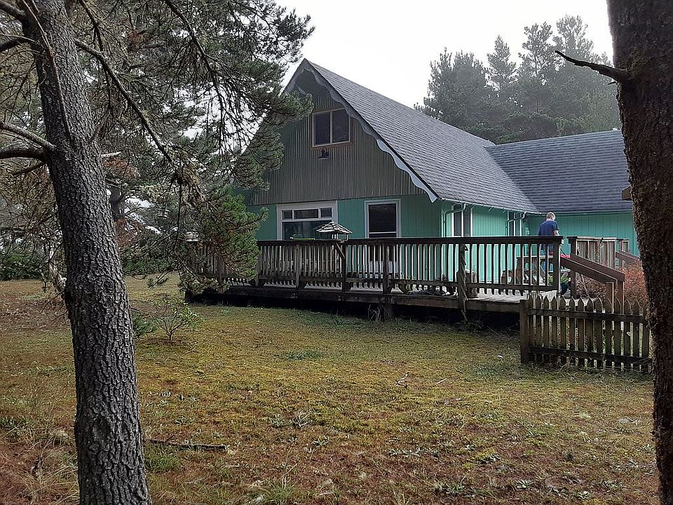 1st image of 824 Cohasset Dunes Ln W