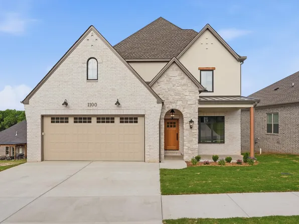 1100 Edinburgh Dr, Conway, AR 72034