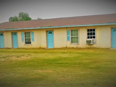 210 E Frio St, Dilley, TX, 78017