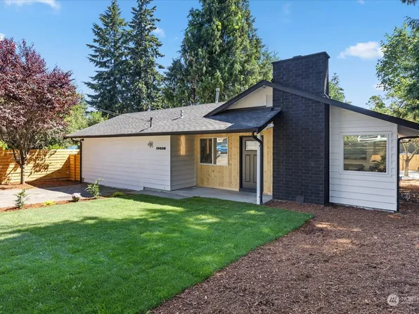 15638 9th Avenue SW, Burien, WA 98166