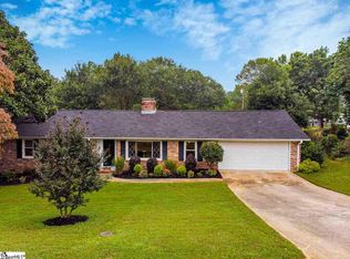 4 Wetherill Rd, Greenville, SC 29615