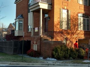 717 Catts Tavern Dr, Alexandria, VA 22314