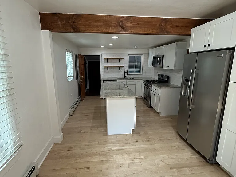3521 W 40th Ave — Photo 7