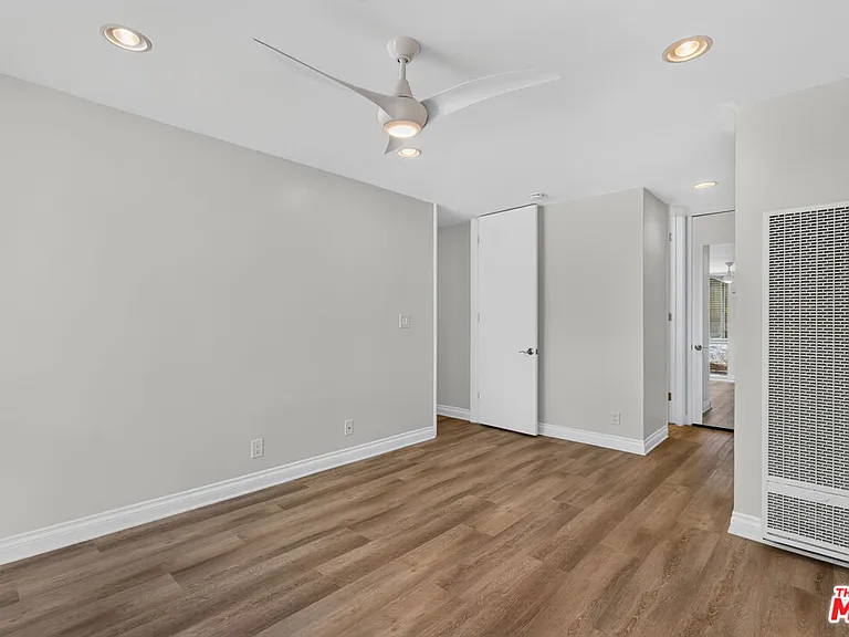 6305 Green Valley Cir #115 — Photo 12