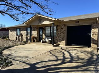 1150 N Seaman St, Eastland, TX 76448