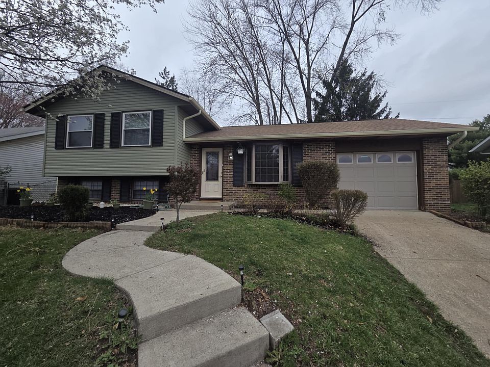 1st image of 243 Williamsburg Ln