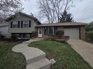 243 Williamsburg Ln, Lancaster, OH