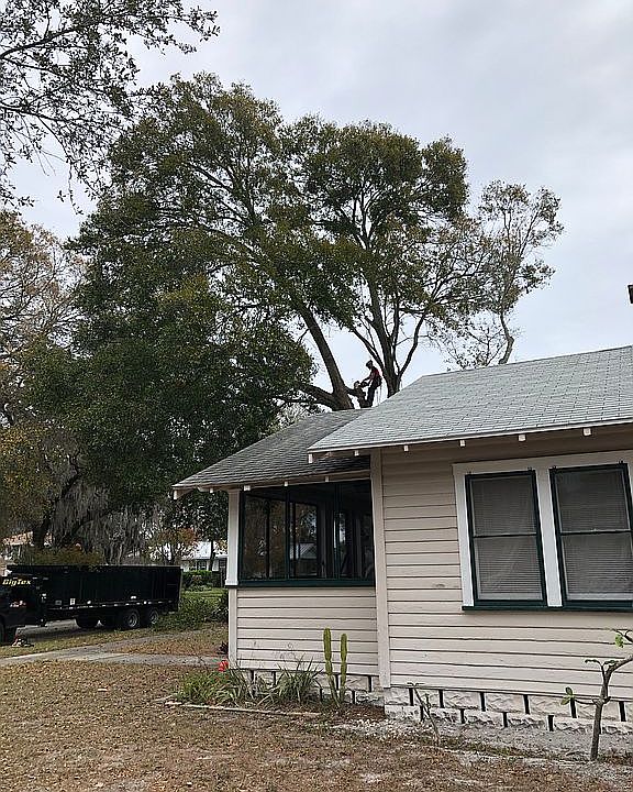 1st image of 1038 25th Ave N