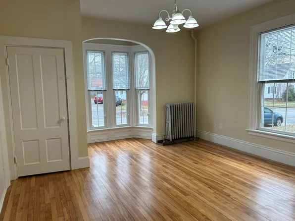 440 Saint John St #1, Portland, ME 04102