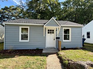 53 Phelps Cir, Hampton, VA 23663