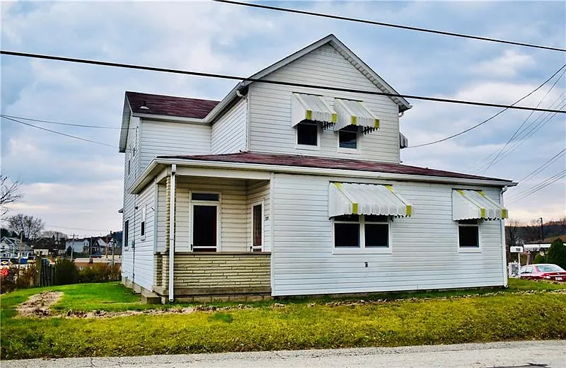 709 Latrobe St photo 1