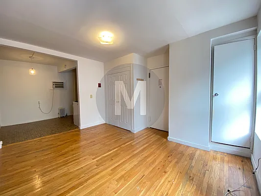 Rented by Kaden Realty | media 4