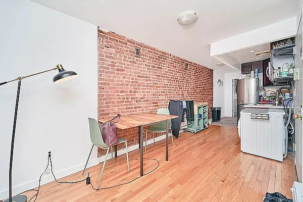 Rented by Living New York | media 12