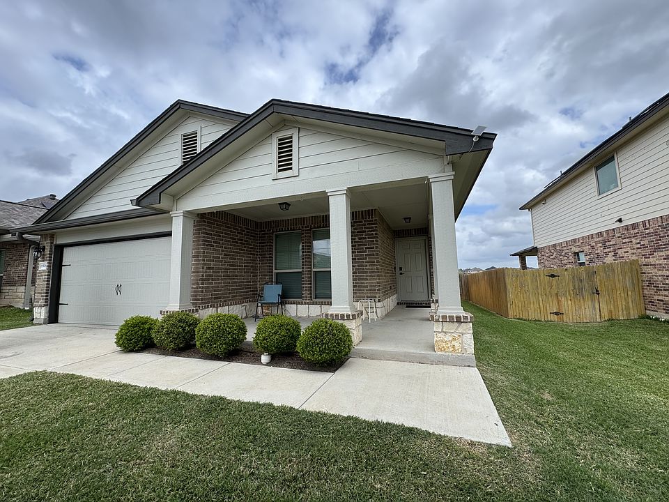 1st image of 8506 Stonehollow Dr