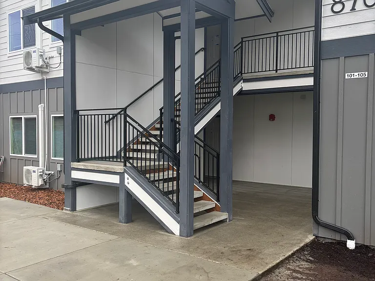 8702 Bridgeport Way SW #101 — Photo 7