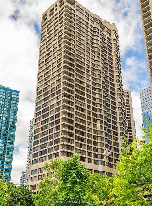 1st image of 65 Harbour Sq #1805