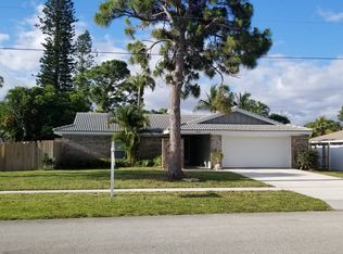 1964 Ascott Rd, North Palm Beach, FL 33408