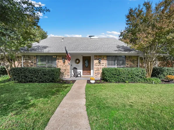 1711 Woodcreek Dr, Richardson, TX 75082
