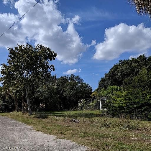 2nd image of 286 Miramar Rd